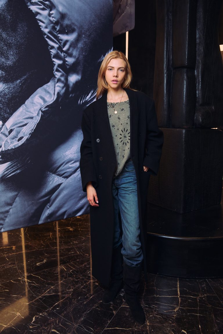  - Moncler et l’Ecal réchauffent les Champs Elysées à l’occasion de Paris Photo avec l’exposition Warmer Visions