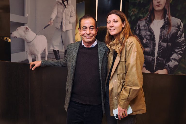  - Moncler et l’Ecal réchauffent les Champs Elysées à l’occasion de Paris Photo avec l’exposition Warmer Visions