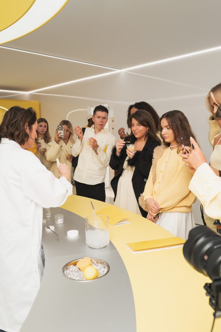  - Le “High-Tech Vitamin C Bar” : Garnier fait le plein de vitamines à Paris