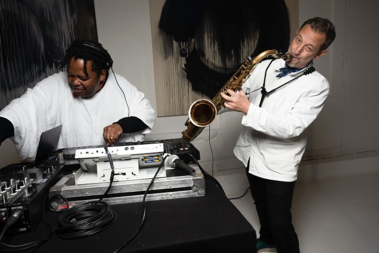  - La galerie Ellia questionne l’impermanence de l’existence