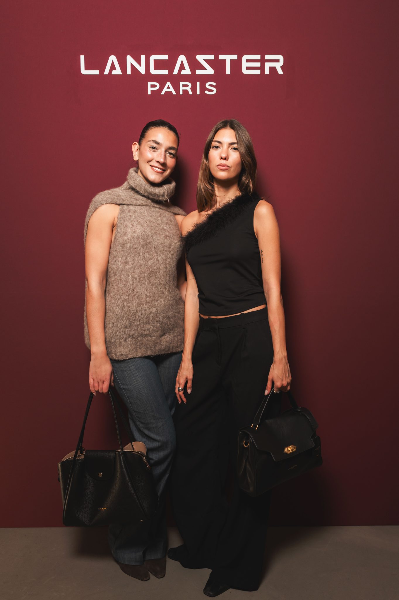  - Pour Noël, Lancaster voit la vie en bordeaux