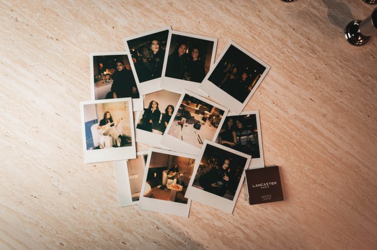 Pour Noël, Lancaster voit la vie en bordeaux