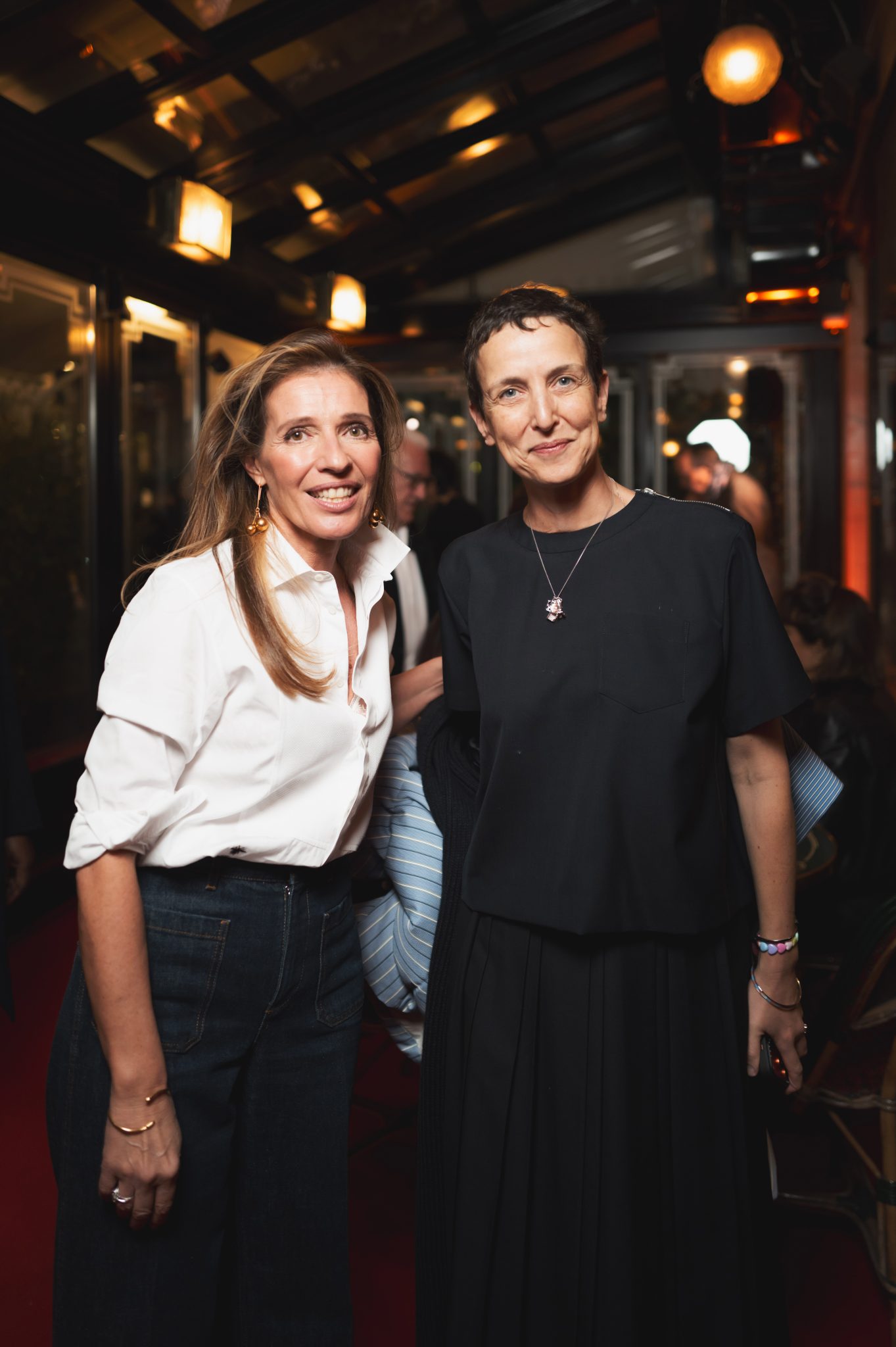  - Le Prix de Flore 2025 : littérature, champagne et beats électro au Café de Flore