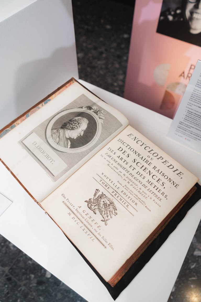 The Prix des Artisans Puts French Craftswomen in the Spotlight