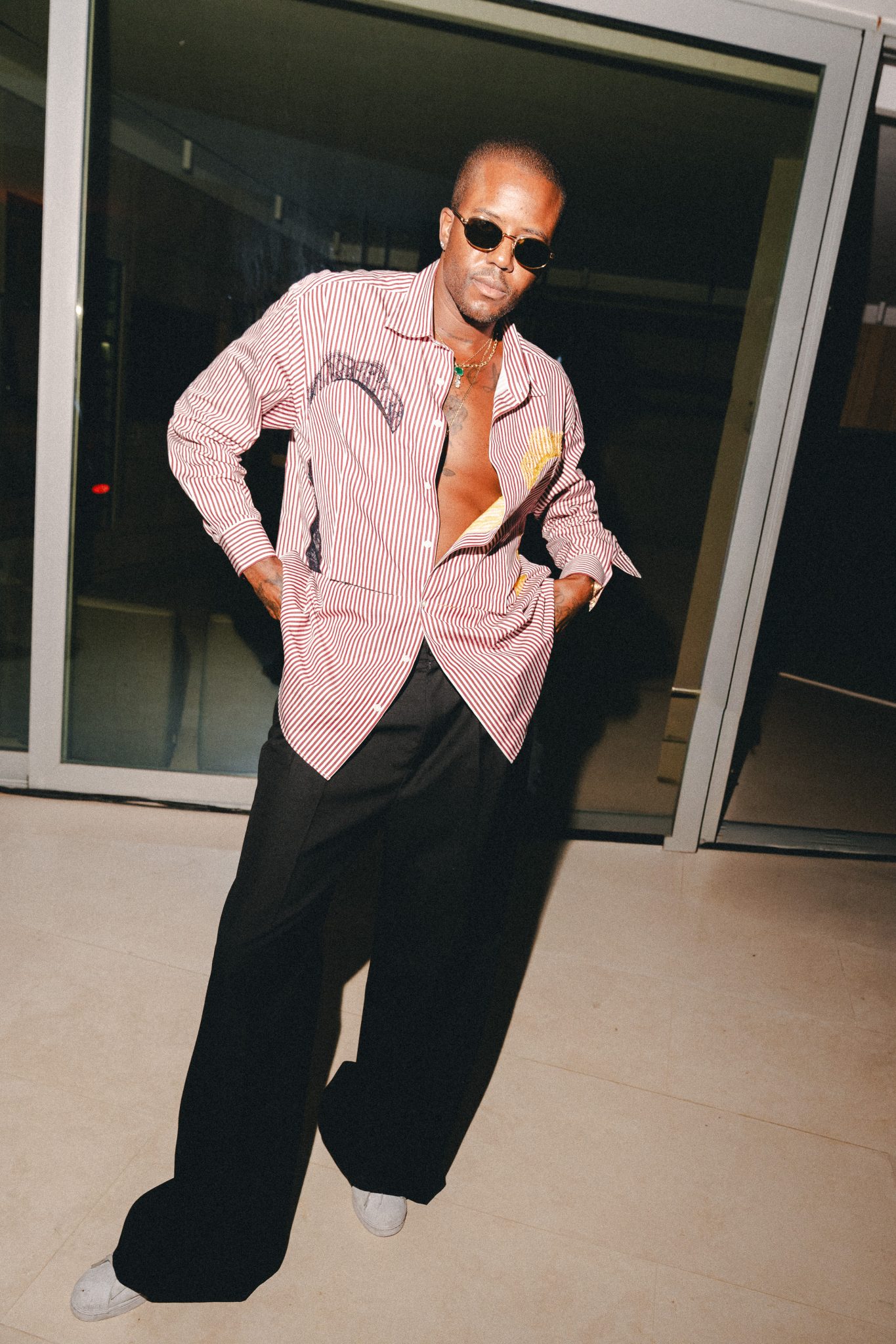  - Leon Starino Anderson célèbre son anniversaire à Ibiza avec John Dodelande