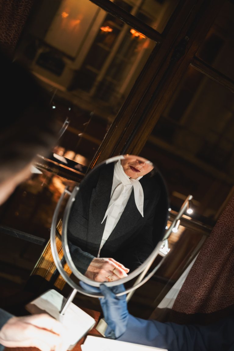 Tiffany & Co. fait scintiller Thanksgiving à paris