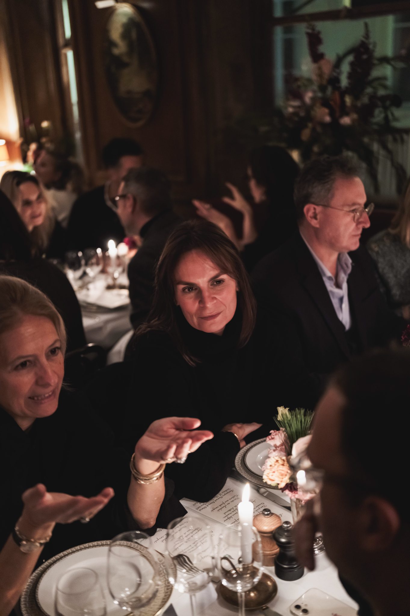  - Tiffany & Co. fait scintiller Thanksgiving à paris