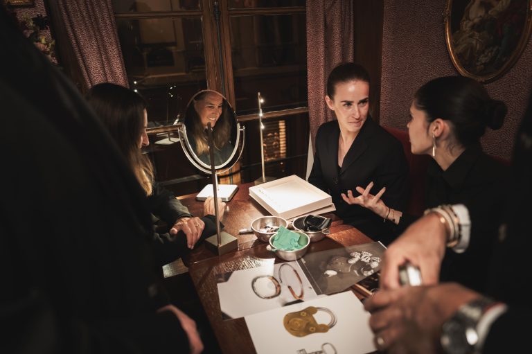  - Tiffany & Co. fait scintiller Thanksgiving à paris