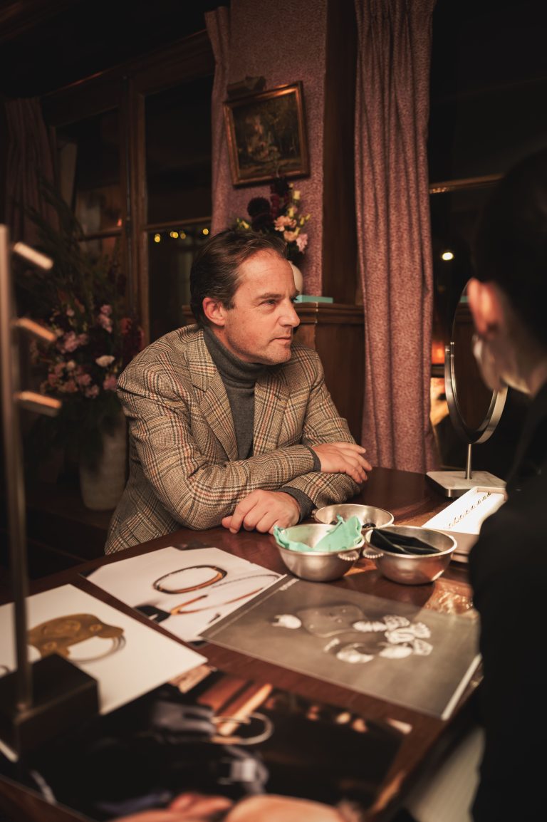  - Tiffany & Co. fait scintiller Thanksgiving à paris