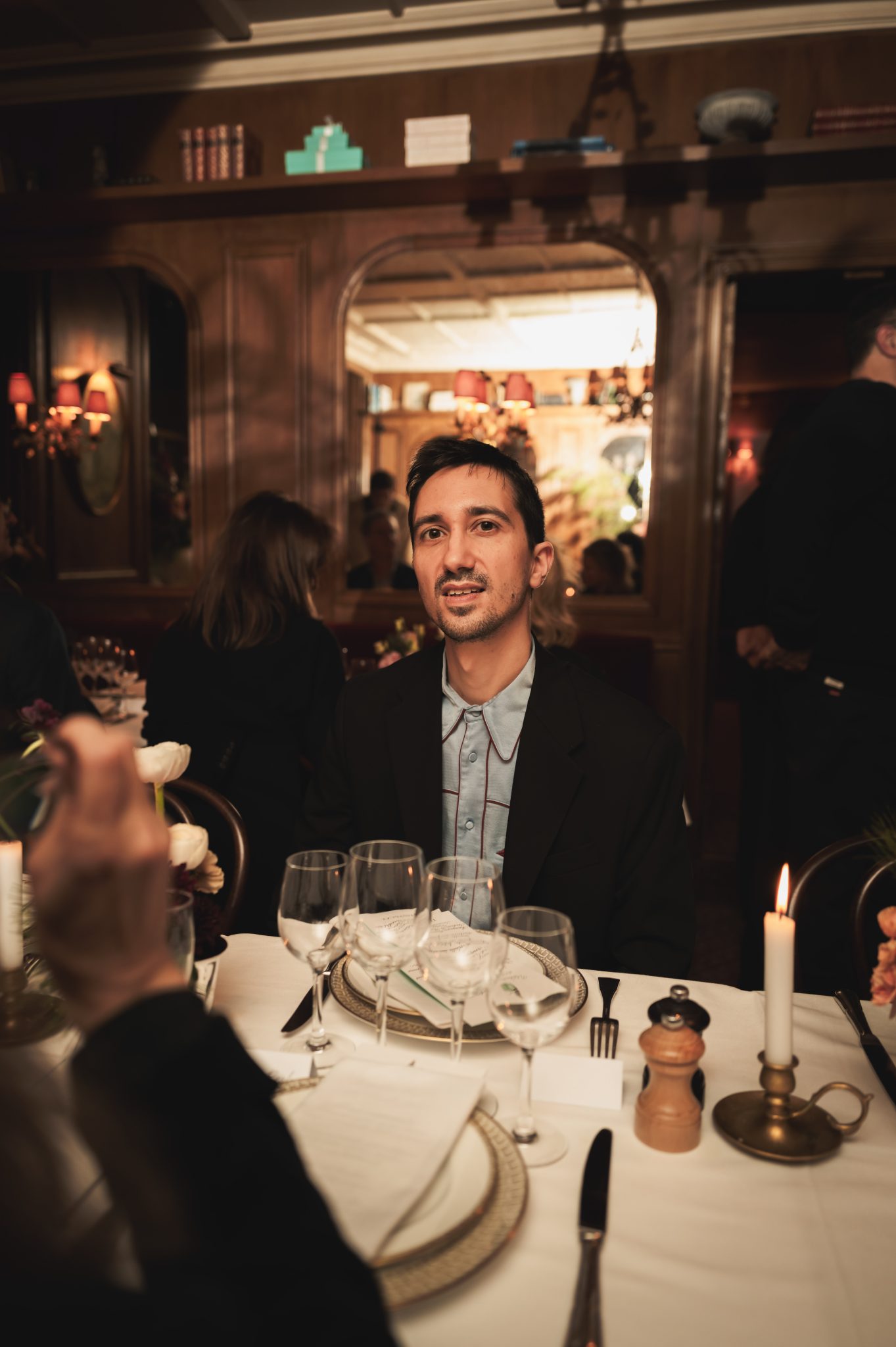  - Tiffany & Co. fait scintiller Thanksgiving à paris