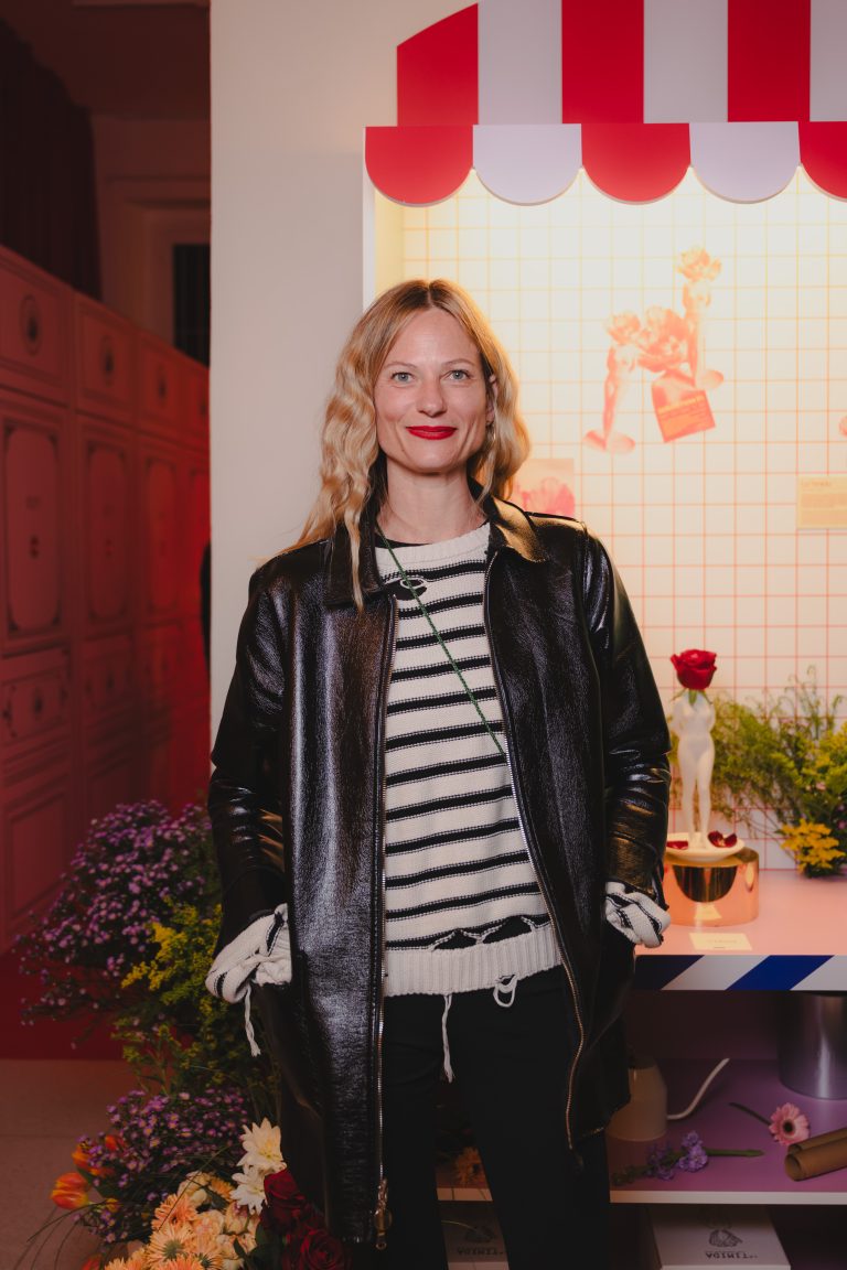  - Seletti ridisegna il Natale: tra pop visionario, icone kitsch e pura meraviglia