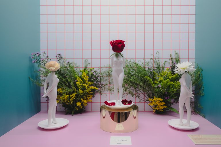 Seletti ridisegna il Natale: tra pop visionario, icone kitsch e pura meraviglia