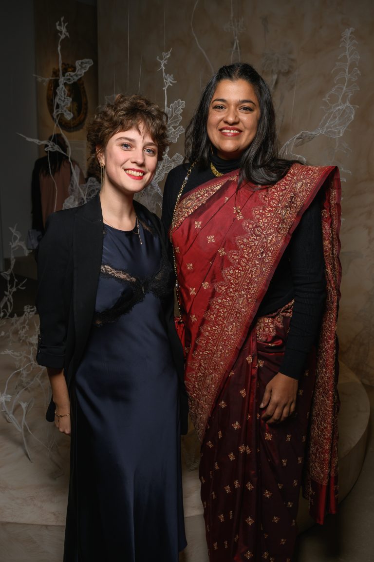  - Les Manufactures nationales célèbrent le dialogue entre les textiles de France et d’Inde