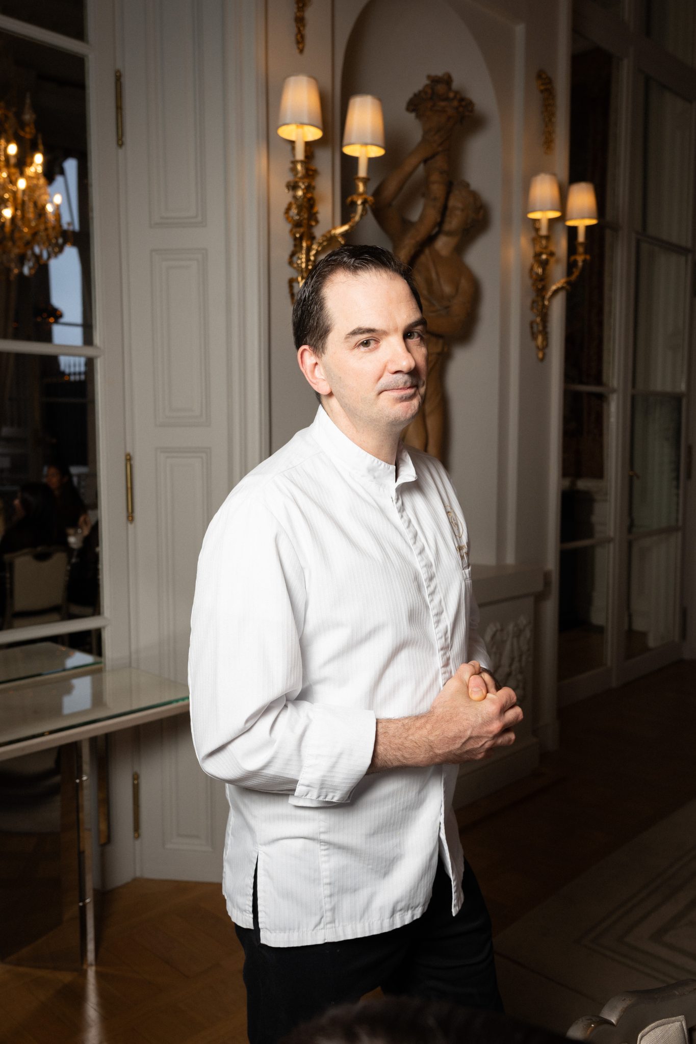  - Christofle Adds a Touch of Sparkle to Christmas at Le Crillon