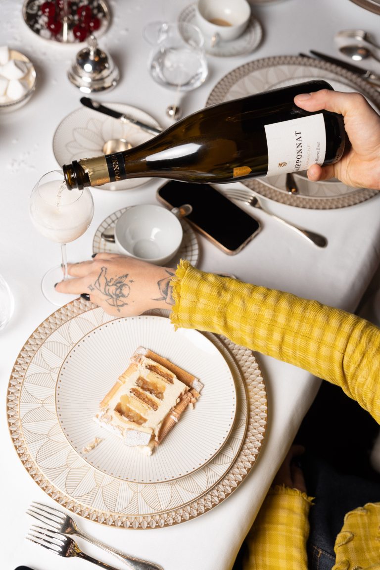 Christofle fait scintiller Noël au Crillon