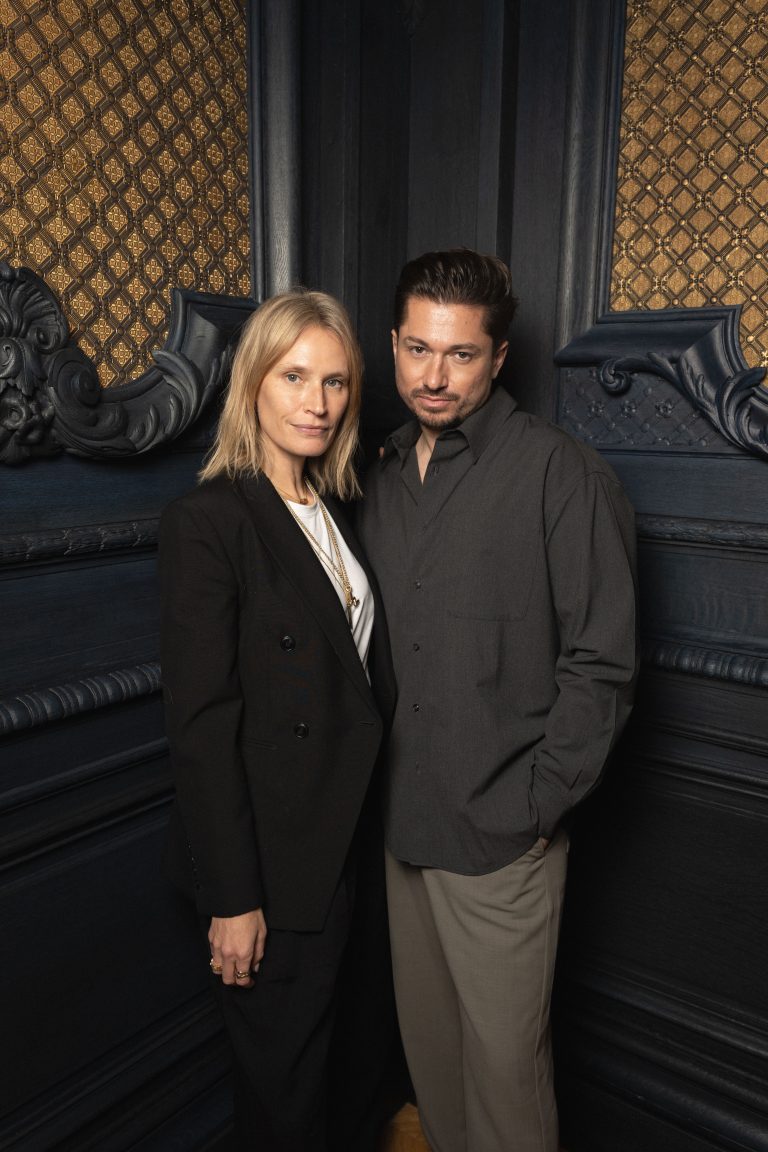  - Chaumet Lights Up Christmas at 12 Place Vendôme