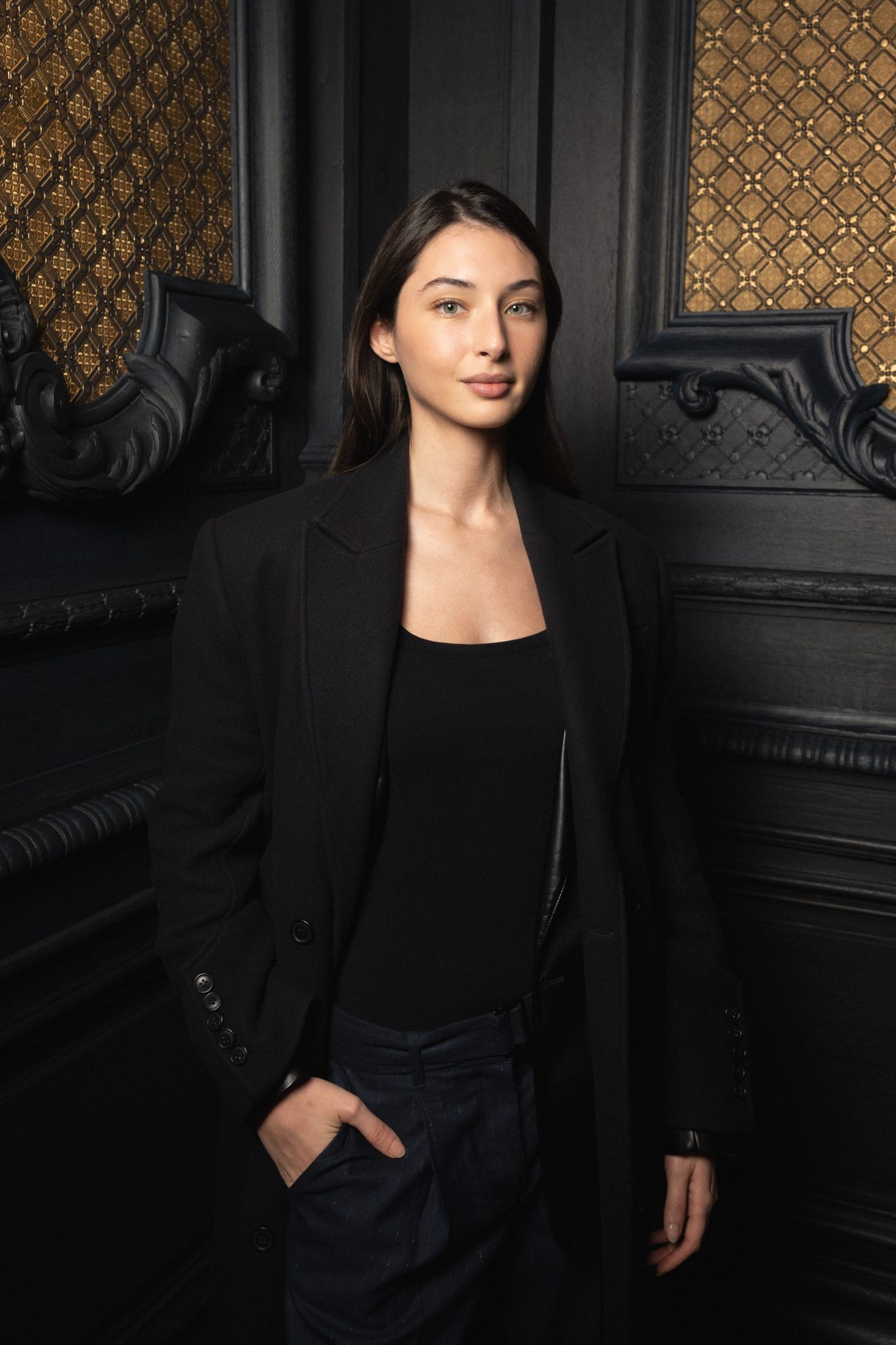  - Chaumet Lights Up Christmas at 12 Place Vendôme