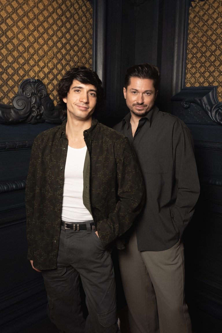  - Chaumet Lights Up Christmas at 12 Place Vendôme