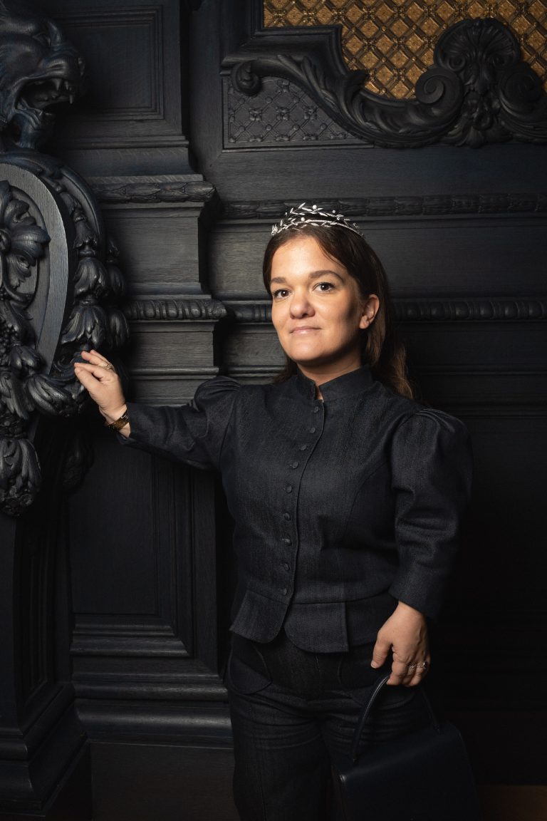  - Chaumet Lights Up Christmas at 12 Place Vendôme