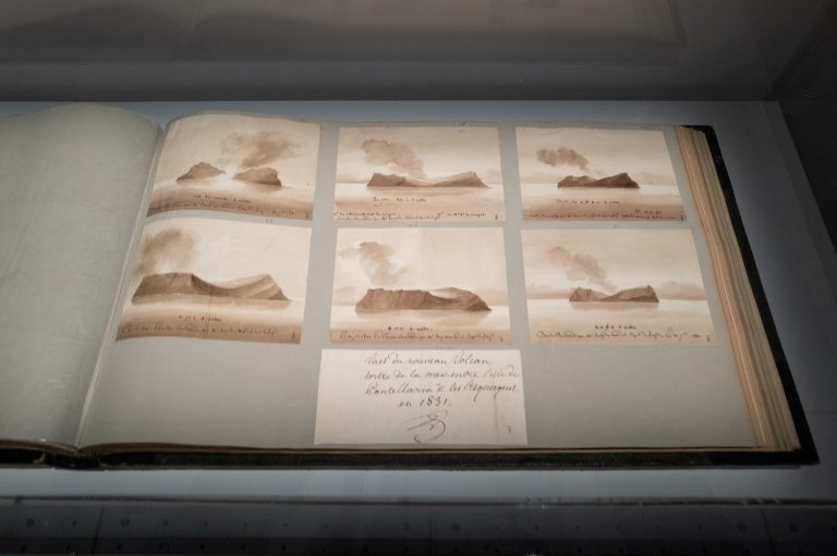 L’île mystérieuse Ferdinandea de Clément Cogitore présentée au Mucem 