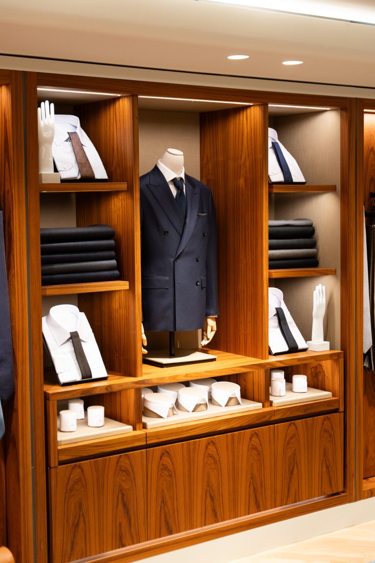 Brioni inaugure un splendide flagship rue Saint-Honoré