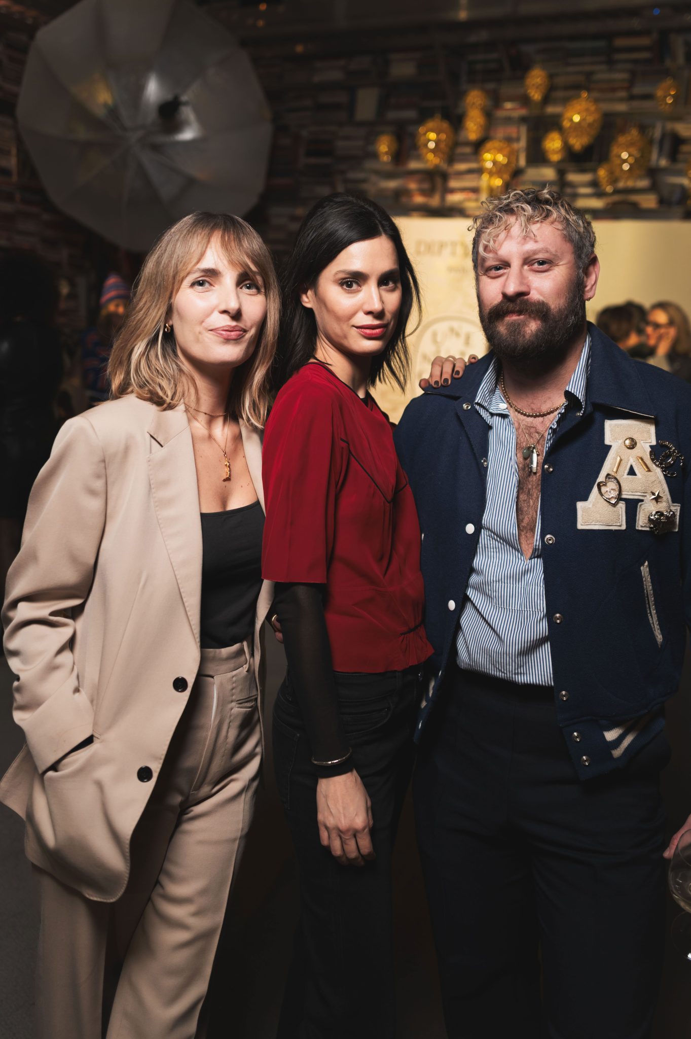  - Diptyque Celebrates the Holiday Season with the Tale ‘A Night of Wax and Gold”