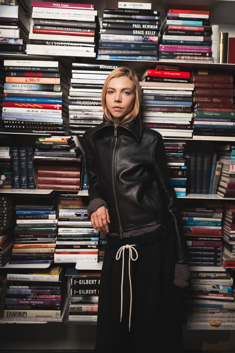  - Diptyque Celebrates the Holiday Season with its Tale ‘A Night of Wax and Gold”