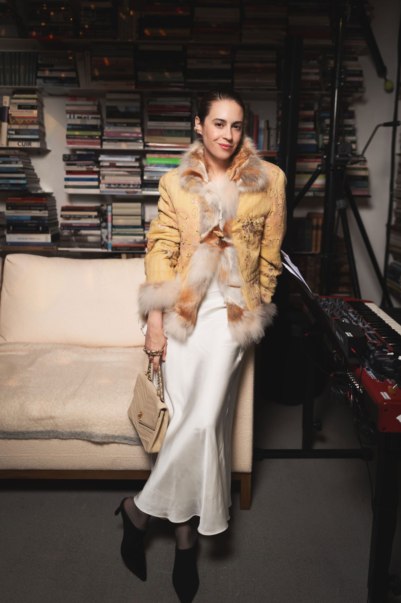  - Diptyque Celebrates the Holiday Season with the Tale ‘A Night of Wax and Gold”