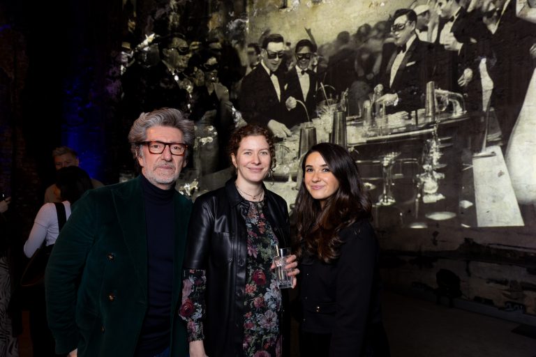  - L’installation “Under the Moon” s’empare du Brunel Museum de Londres