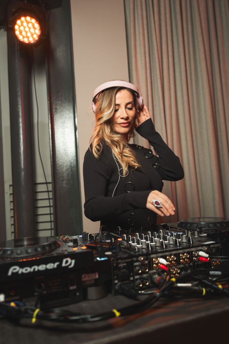  - The 15th Edition of the LINK Dinner for AIDES at Pavillon Gabriel