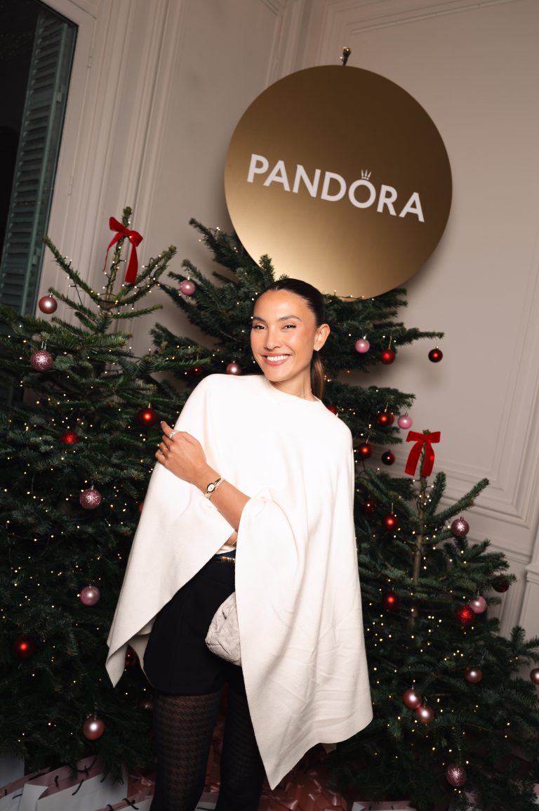  - Le Noël sur mesure de Pandora