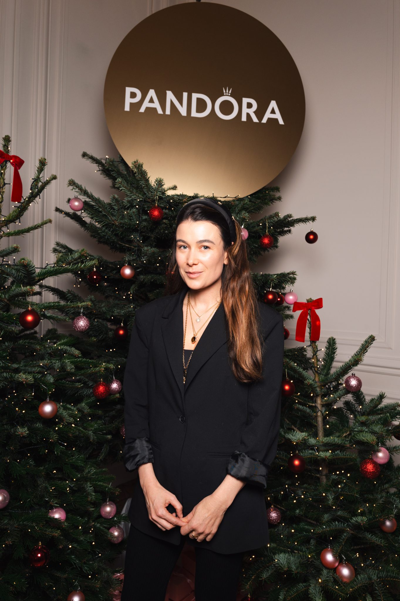  - Pandora Heralds the Holiday Season with a Christmas Dinner