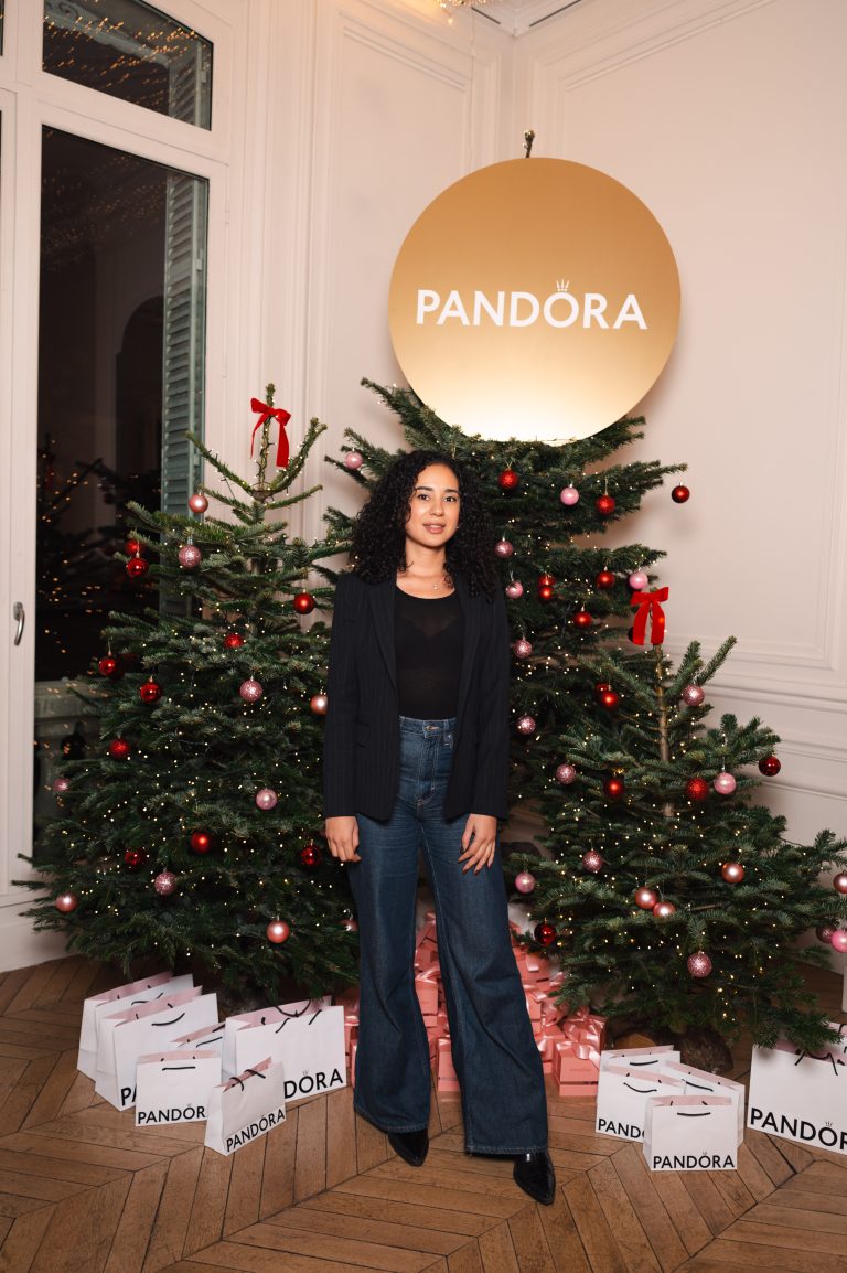  - Le Noël sur mesure de Pandora