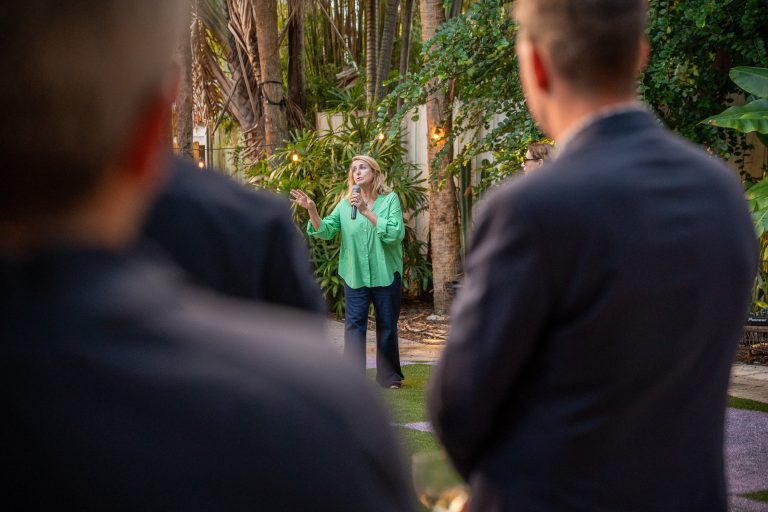  - Alcova Miami accende la città: l’opening che trasforma il Miami River Inn