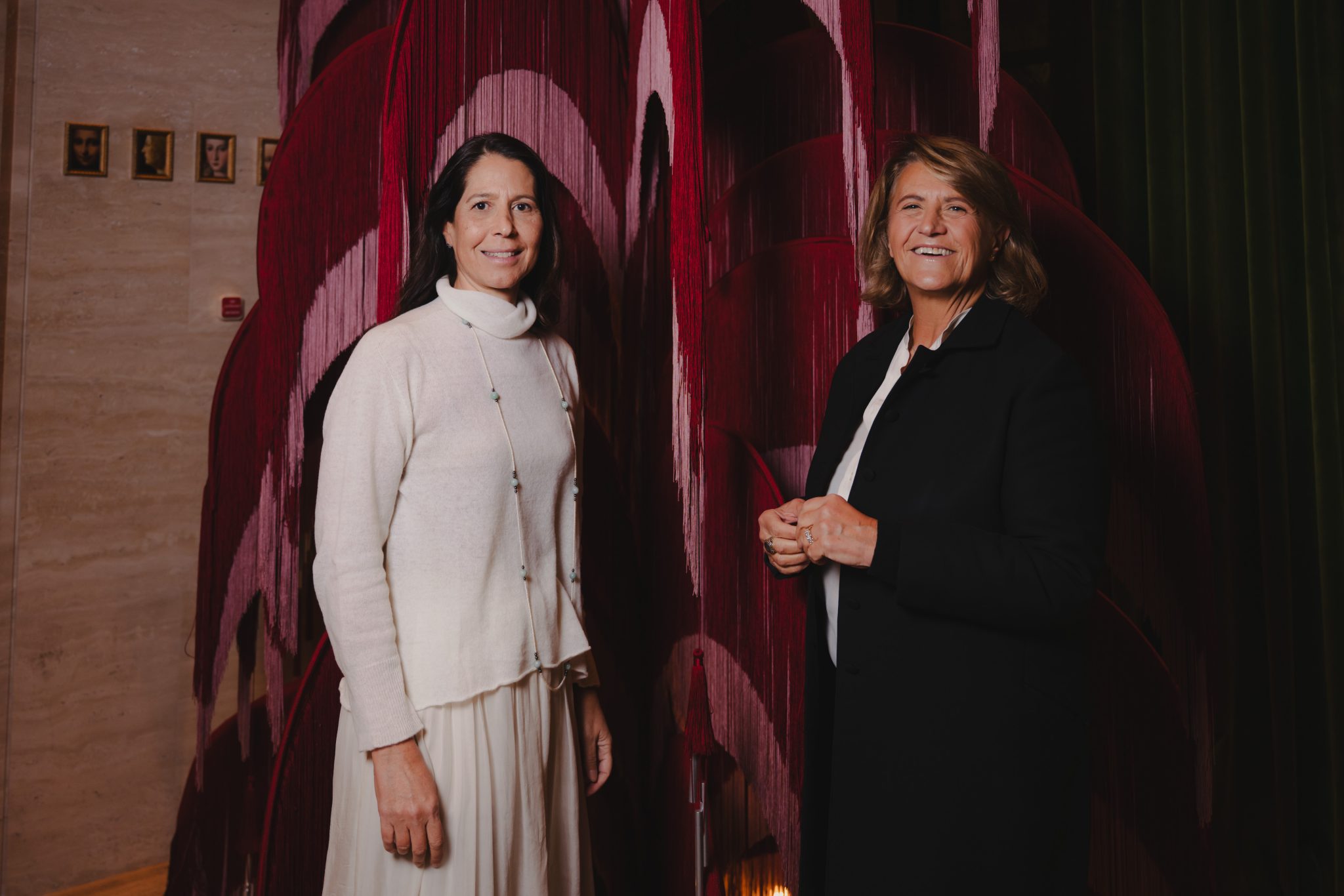  - The Rome EDITION: An Artist-Designed Tree Makes the Holidays Vibrate