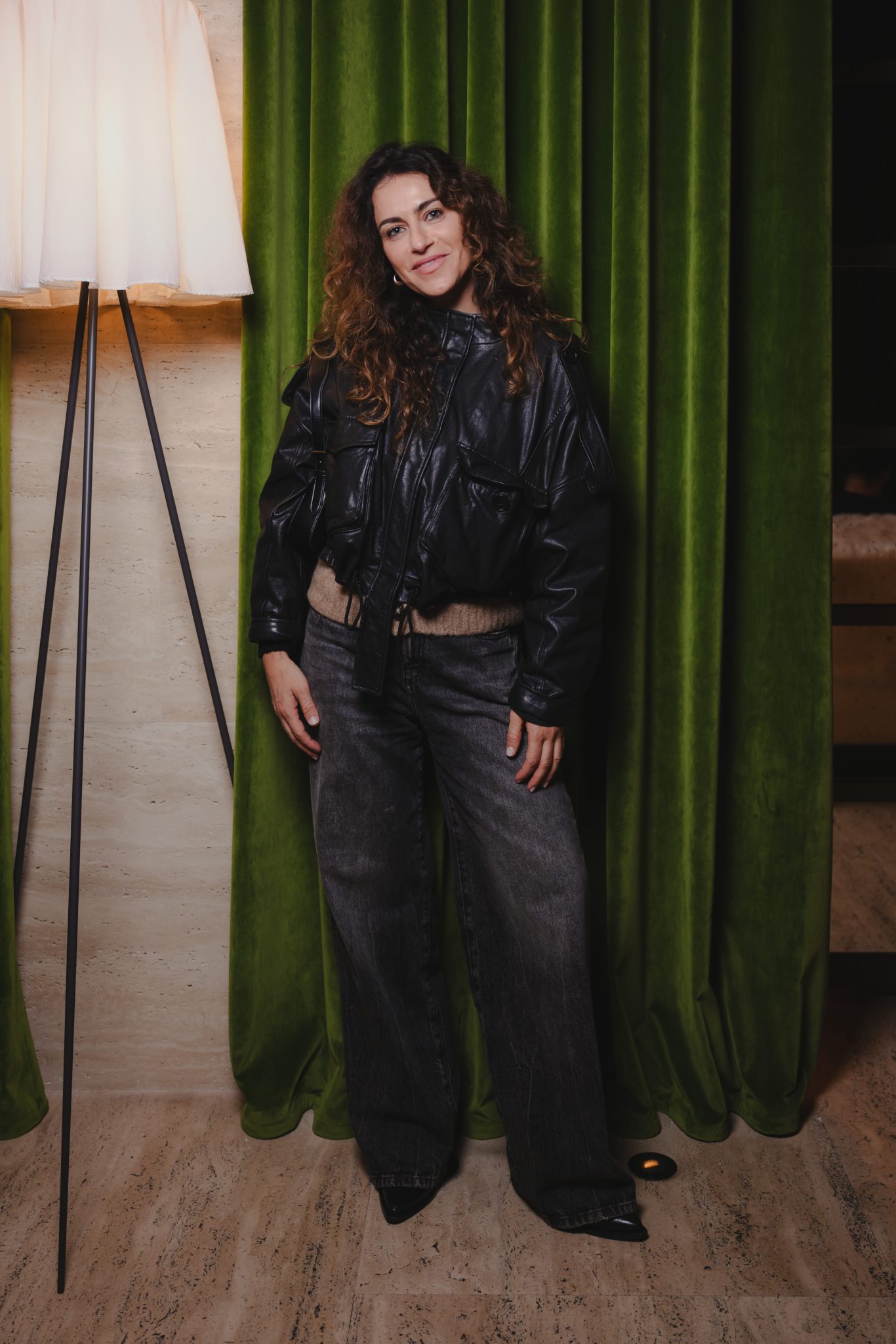  - The Rome EDITION: An Artist-Designed Tree Makes the Holidays Vibrate