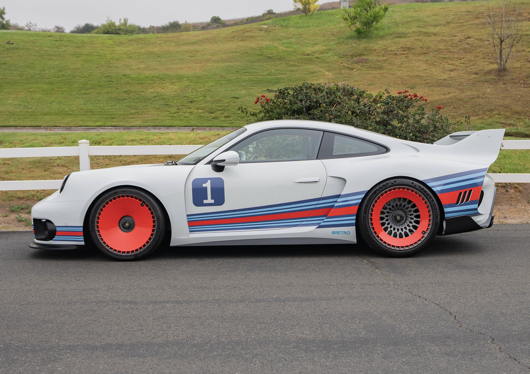 Porsche 935 x Rezvani: Moby Dick Is Back